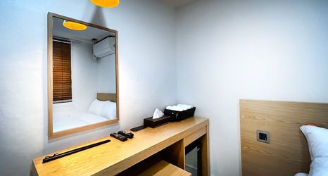 Others 2 Restia Stay