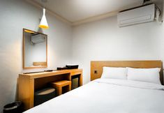 Others 3 Restia Stay