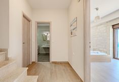 其他 2 Petrina Villa 4