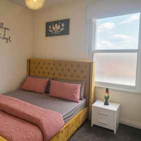 Primary image 1 2 Bed - Sleeps 6 - Private Balcony - City Centre, Banks's Stadium Hotels