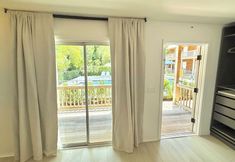 Others 2 Wainscott Woods Retreat