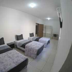 Room1Quartos Delfim Moreira,Jose de Rezende Pavia Park飯店