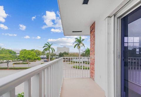 Others Las Olas & Beachside getaway with pool