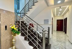 Others 2 Hotel The Tusk