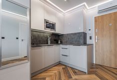 Others 7 RentPlanet - Halo Apartament