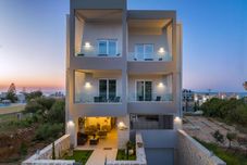 その他 Creta Sun apartments