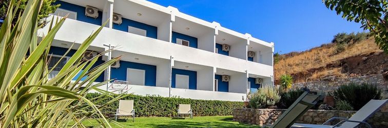 Lainnya Mythos apartments