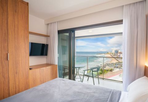 その他 Beachfront Building With Swimming Pool in Barra in SSA - SPB