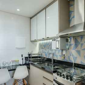 Private kitchen 1 Contemporary Apt in Barra, Salvador - Pan0301, Bahia Apartments