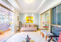 其他 6 Apt w/ Balcony Sudoeste - Por0017