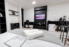 Others 4 Beautiful Studios in Condominium With Pool - Aguas Claras - Madb