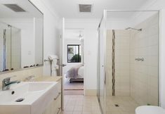 Others 7 Perfect Location 2BR 1bth - Beckenham