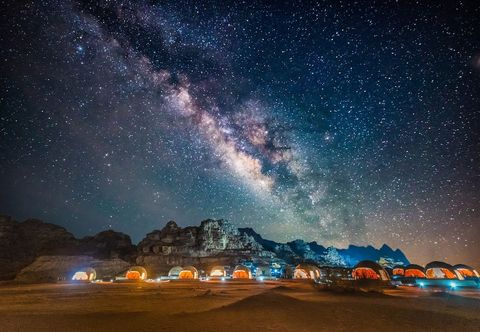 Others Bedouin Moon
