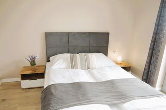 其他 4 New, Large Holiday Home for 10 People