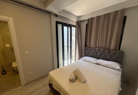 Others Perla Boutique