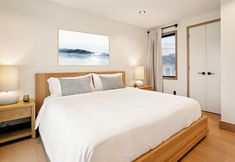 Others 5 Offshore Residences