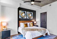 Others 2 Luxury Midtown High Rise w Pool