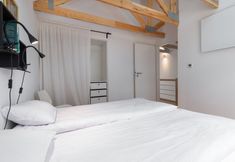 其他 7 Holiday Home by Lake Wiselka With Sauna