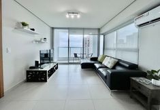 Others 3 Light Home I Minimalist 1 Bed in Costa del Este