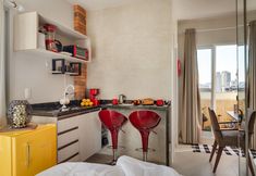 อื่นๆ 4 Well-located and Practical Studio Rme047