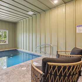 Room 1 ゴージャス ブランドニュー ホーム ウィズ プール ゲームルーム ホットタブ, Pigeon Forge ホテル