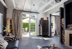 Others 6 14 on Klein Constantia