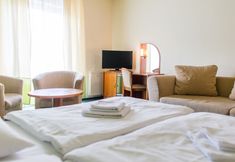 Lain-lain 6 Villa Taaakaryba