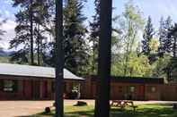 Lainnya Overlook Inn & Cabins