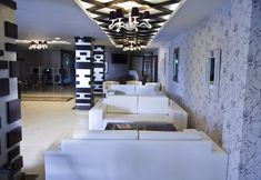 其他 7 Holiday City Hotel