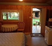 Others 5 Riverside Adventures Vacation Rentals