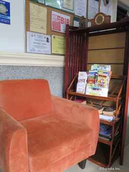 Villa del Pueblo, SGD 75