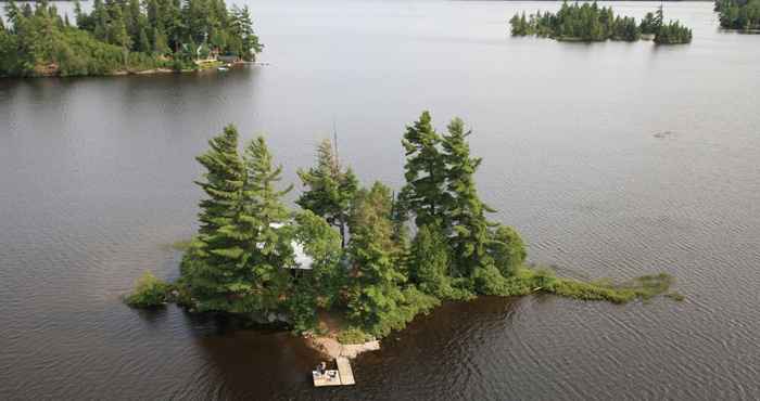 Others Algonquin Island Retreat