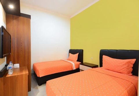 Others RedDoorz Plus Syariah near Cirebon Super Block Mall 2