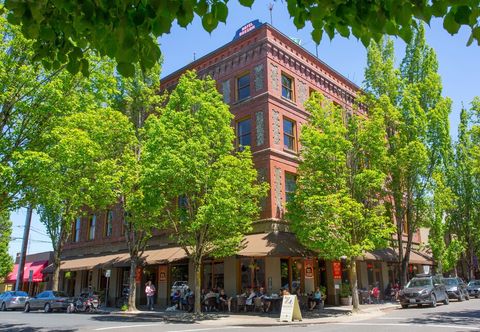 Lain-lain McMenamins Hotel Oregon