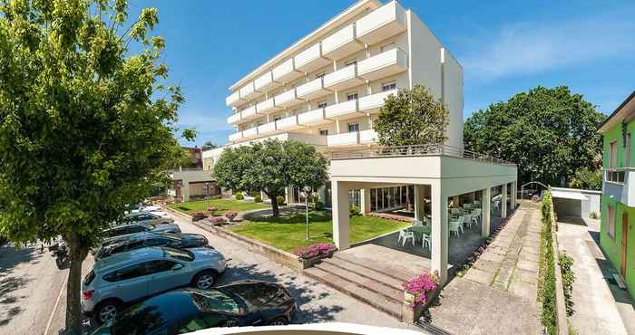 Lainnya Hotel Le Querce