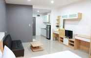 Others 7 Residence SG