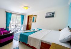 Lain-lain 7 Flower Pension Hotel