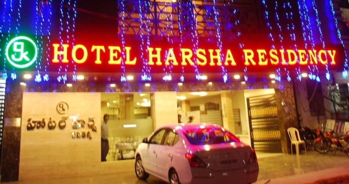 Khác Hotel Harsha Residency