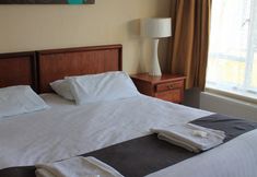 Others 5 Sand Bay Holiday Village