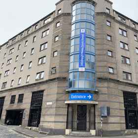 Primary image 1 에든버러 메트로 유스 호스텔, Edinburgh Butterfly & Insect World 호텔