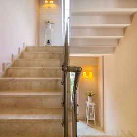 Interior entrance 1 Kalkan Suites, Khách sạn Kaş