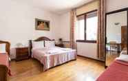 Lainnya 4 Venice Bangla Guest House