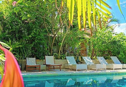 Others Bale Sampan Bungalows