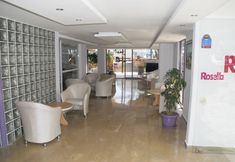 その他 3 Rosella Hotels