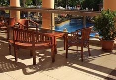 其他 3 AQI Pegasos Royal