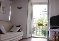 Others 4 Fleur de Lis Belvedere