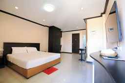 Triton Hotel Nakhonratchasima, SGD 26