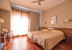 อื่นๆ 5 Hotel Colón