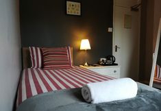 Lainnya 3 Worth House