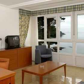 Primary image 1 Apartamentos Las Sirenas, Paradela Apartments